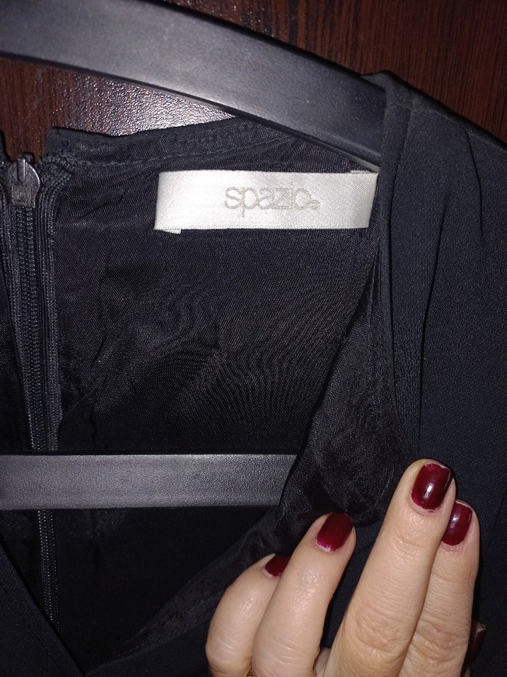 Kemerli Siyah Midi V Yaka Elbise - Görsel 2