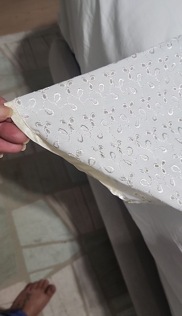 Nakışlı krem Uzun Kadın Sabahlık - Görsel 2