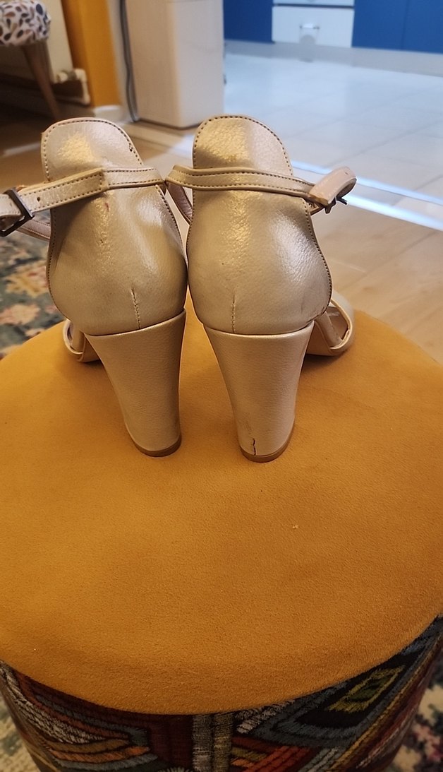 Bej Doreli Tokalı Topuklu Kadın Ayakkabı - Görsel 4