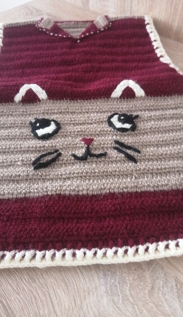 Kedi Nakışlı El Örgüsü Bebek Önlüğü - Görsel 4