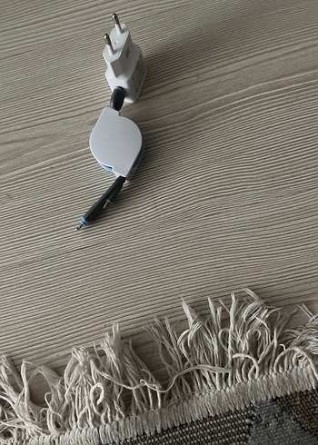 Mavi Telefon Şarj Cihazı