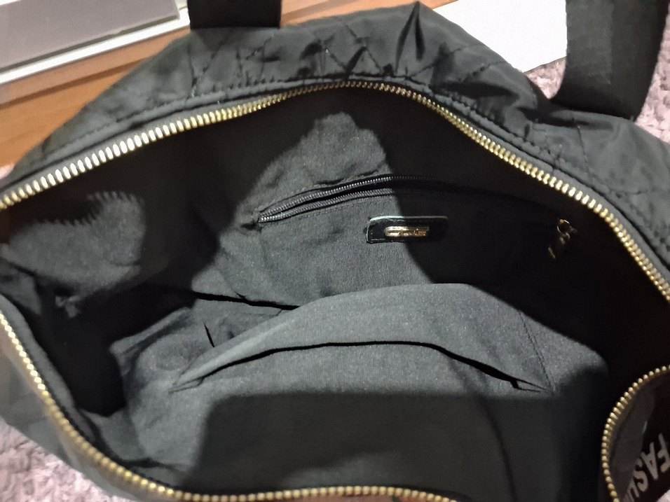 Siyah Fermuarlı Kadın Günlük Çanta - Görsel 2