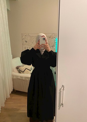 Yeni Gibi Uzun Siyah Kışlık Kaban - Görsel 2