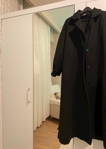 Yeni Gibi Uzun Siyah Kışlık Kaban - Görsel 7