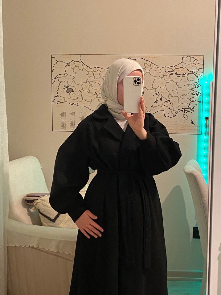 Yeni Gibi Uzun Siyah Kışlık Kaban - Görsel 5