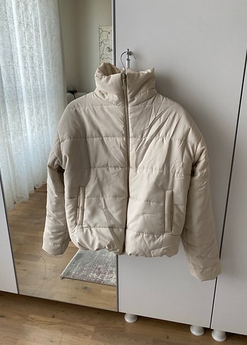 Krem Kısa Dik Yaka Kadın Mont - Görsel 4