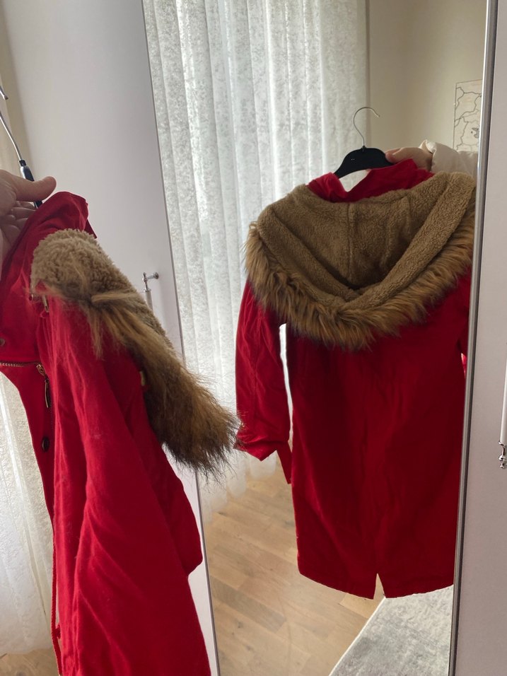Kürk Detaylı Kırmızı Kadın Mont - Görsel 3