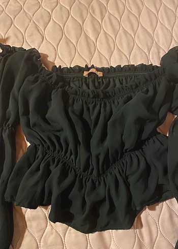 Trendyol & Milla Uzun Kollu Siyah Fırfırlı Straplez Bluz