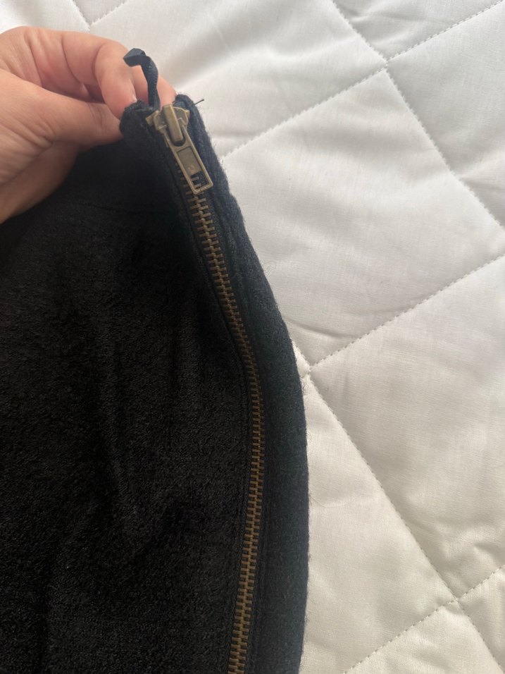 Fermuarlı Siyah Mini Etek - Görsel 2