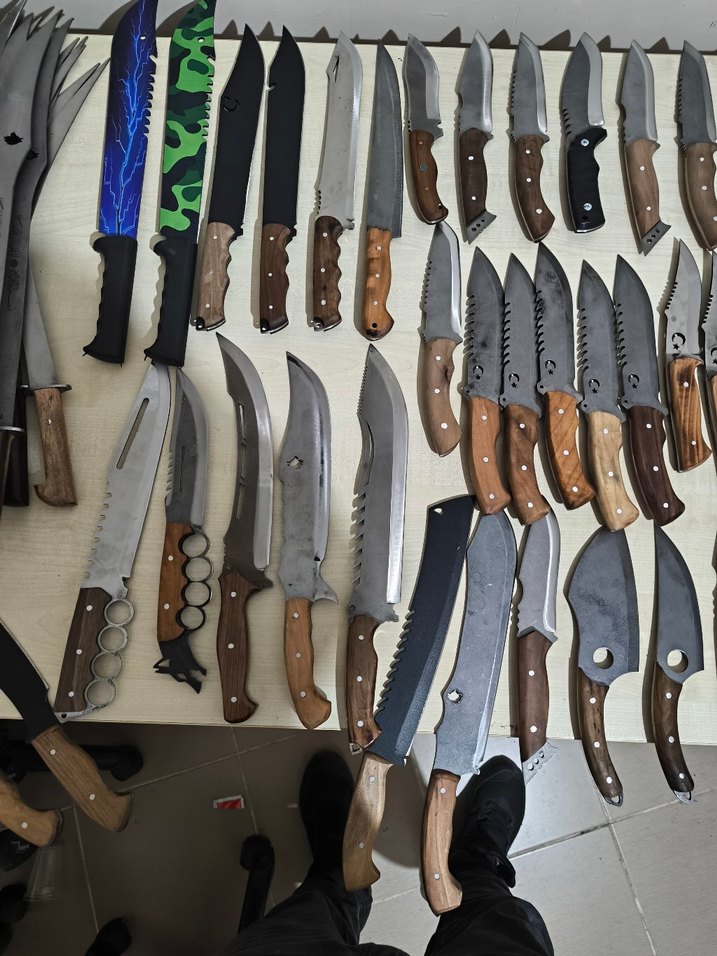 Çeşitli Ahşap Saplı Bıçak Seti - Görsel 3