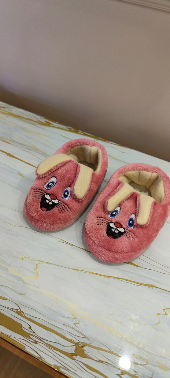 Nakışlı Pembe Kürklü Kız Çocuk Terliği - Görsel 4