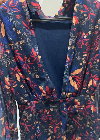 V Yaka Drapeli Desenli Hamile Bluzu - Görsel 2