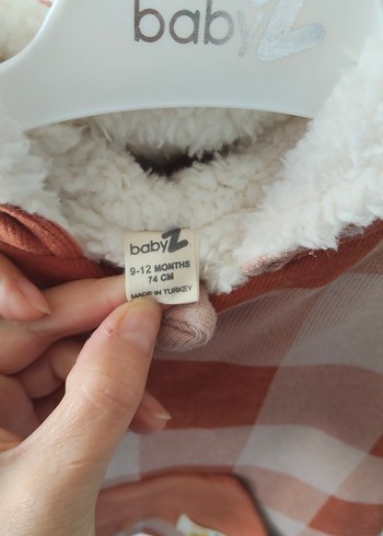 Kahverengi Ekose Desenli Erkek Bebek Tulumu - Görsel 2