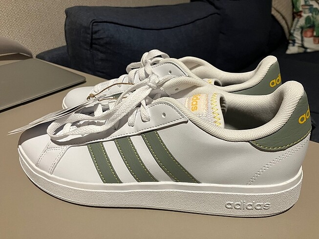 43 Beden Adidas Grand Court Sneaker Erkek