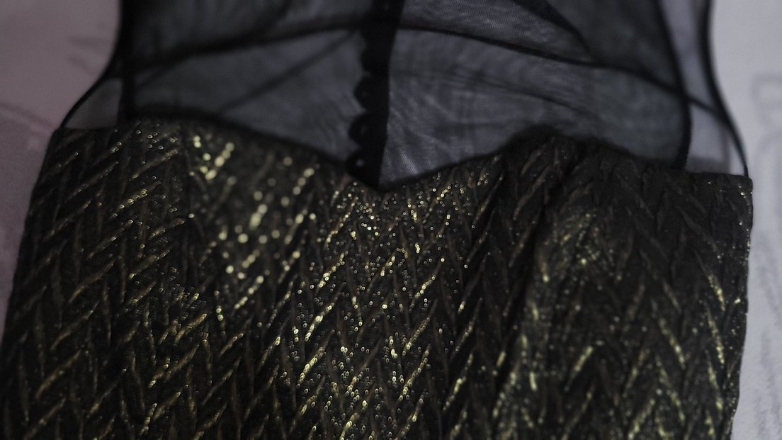 Kadın Siyah Pilili Gotik Gece Elbisesi /Abiye - Görsel 4