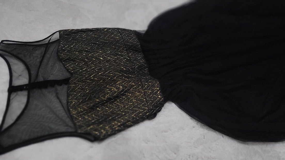 Kadın Siyah Pilili Gotik Gece Elbisesi /Abiye - Görsel 5