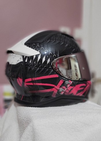 Parlak Pembe Baskılı Motosiklet Kaskı shoei nxr - Görsel 2