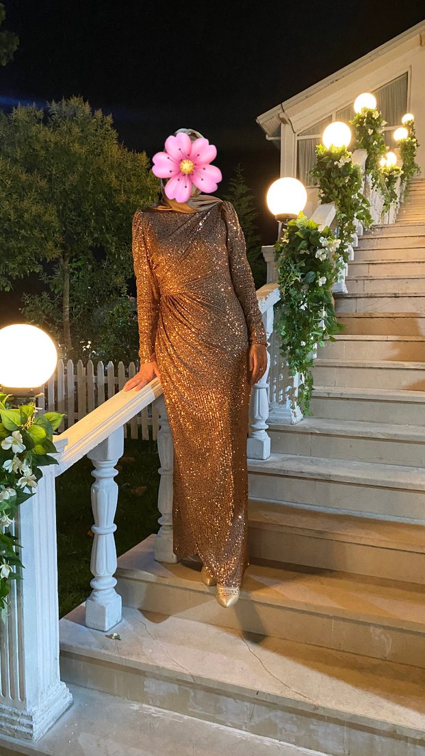 Parlak Drapeli Uzun Tesettür Abiye Elbise - Görsel 3