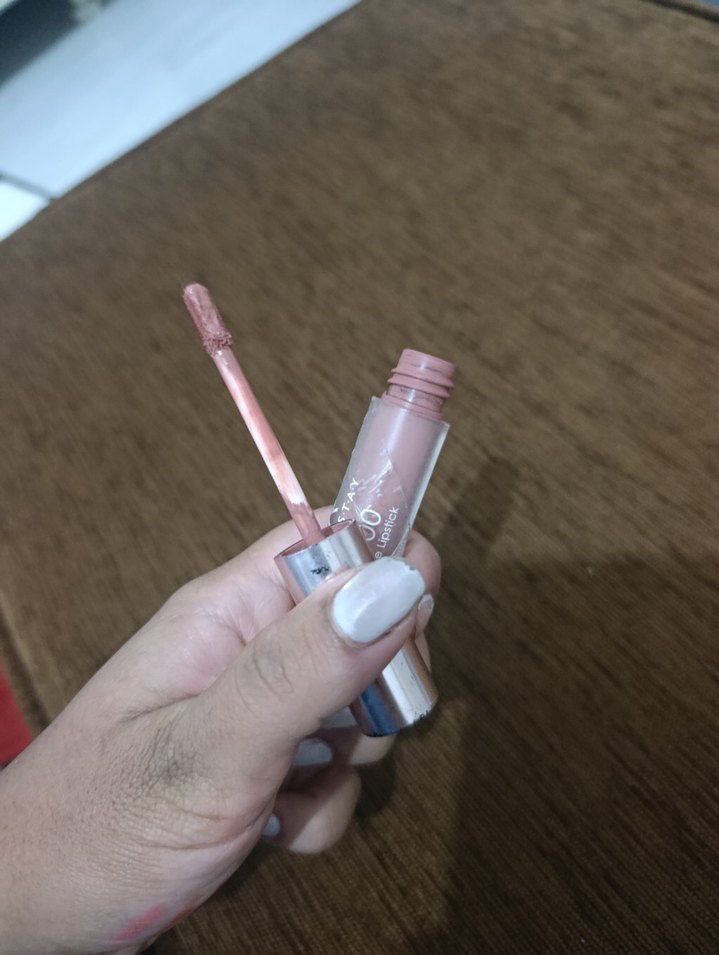 Pastel Bej Renkli Ruj - Görsel 2