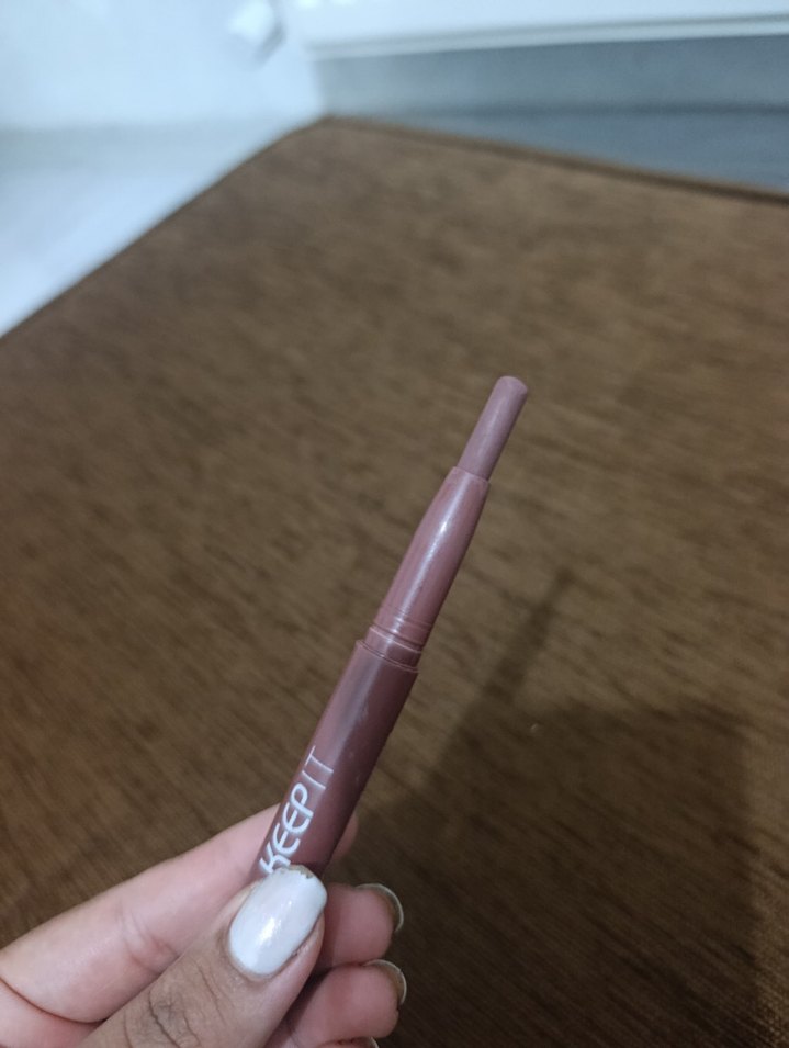 Bej Pastel Dudak Kalemi - Görsel 2