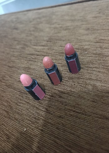 üç renk ruj - Görsel 2