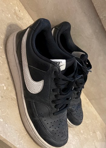 Nike Siyah Kadın Spor Ayakkabı - Düz Taban