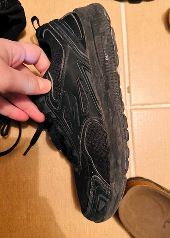 Skechers spor ayakkabı - Görsel 4