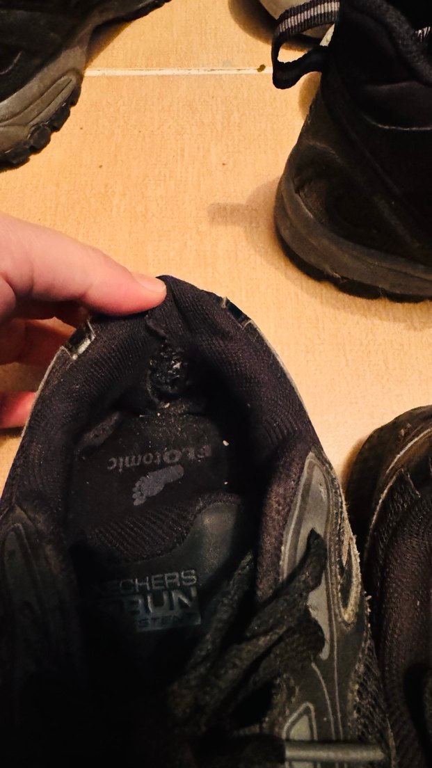 Skechers spor ayakkabı - Görsel 2