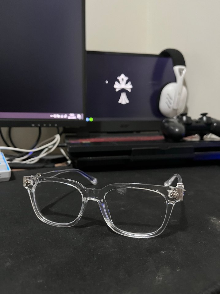 Chrome hearts gözlük - Görsel 2