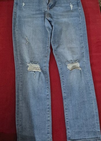 MAVİ
Yırtık Kot Pantolon - Görsel 3