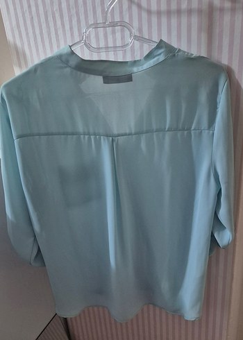 Turkuaz V Yaka Düğmeli Kadın Gömlek - Görsel 2