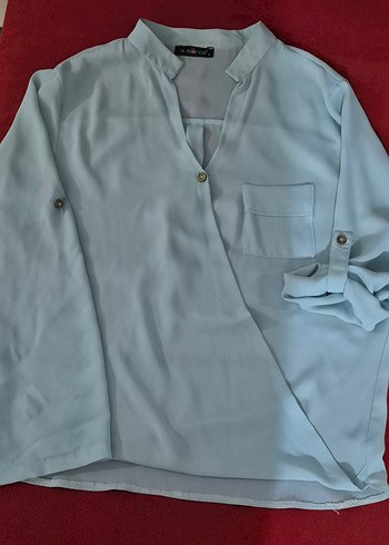 Turkuaz V Yaka Düğmeli Kadın Gömlek - Görsel 3