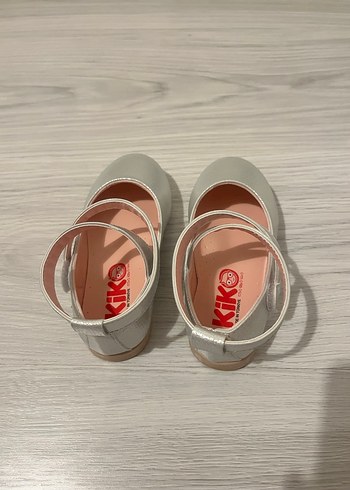 Kız Çocuk Gri Tokalı Babet Ayakkabı - Görsel 3