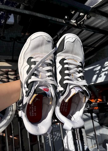 Erkek Beyaz Nike Air Spor Ayakkabı - Görsel 3