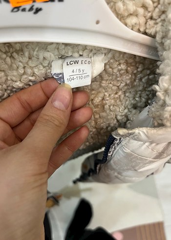 Kapüşonlu Kürklü Erkek Çocuk Mont - Görsel 3