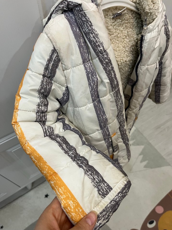 Kapüşonlu Kürklü Erkek Çocuk Mont - Görsel 2