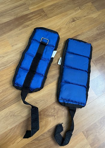 Spor ayak bileği ağırlık bandı (0.5 kg) - Görsel 2