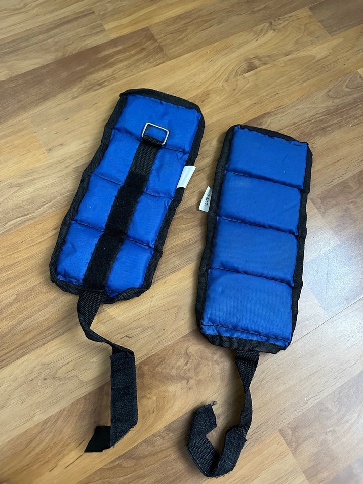 Spor ayak bileği ağırlık bandı (0.5 kg) - Görsel 2