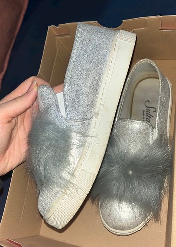 Gri Kürklü Kız Çocuk Özel Ayakkabı - Görsel 2