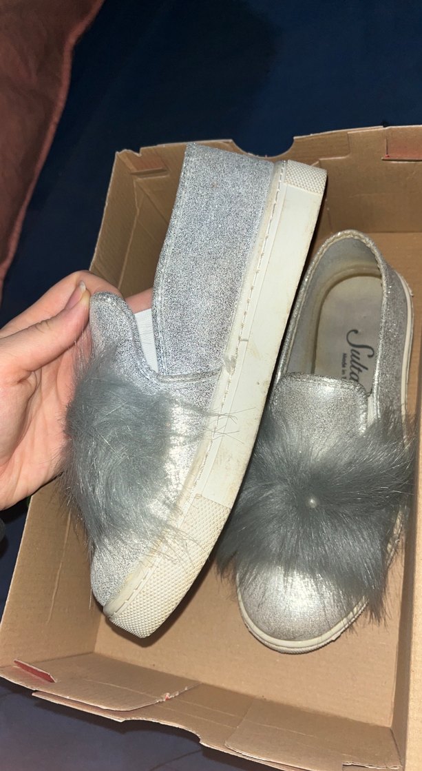 Gri Kürklü Kız Çocuk Özel Ayakkabı - Görsel 2