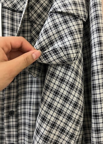 Gri Ekose Desenli Düğmeli Kadın Gömlek - Görsel 2