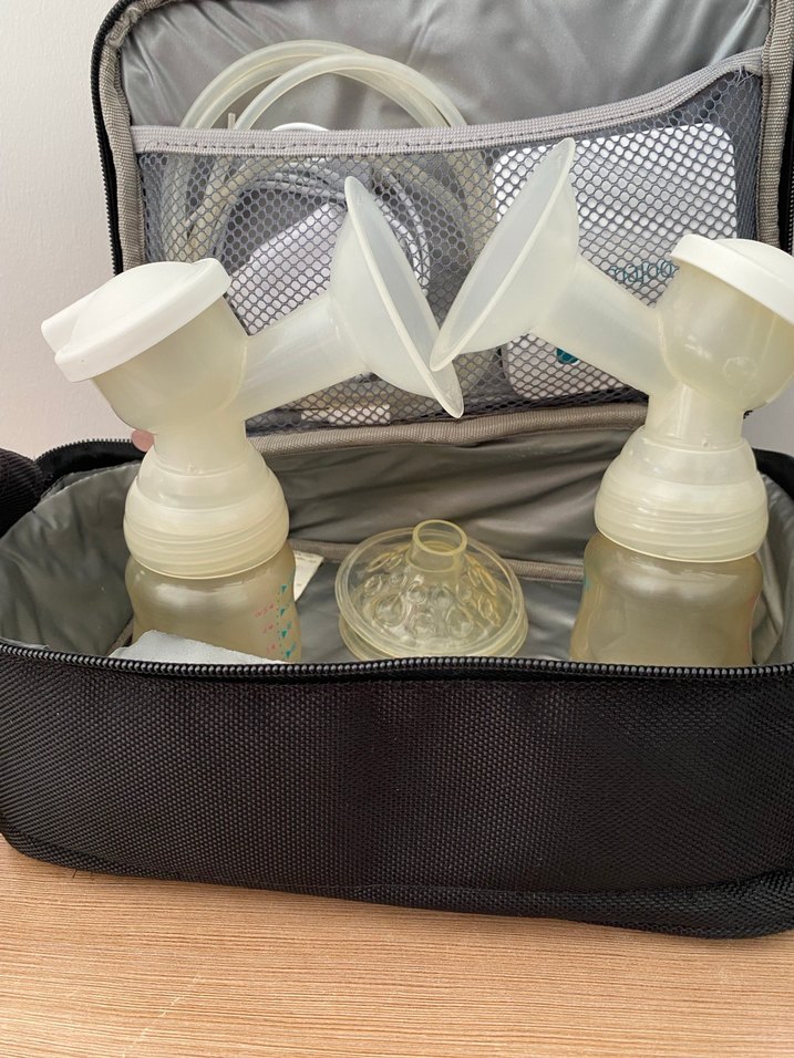 Mamajoo Beyaz ve gri çift göğüs pompası - Görsel 2