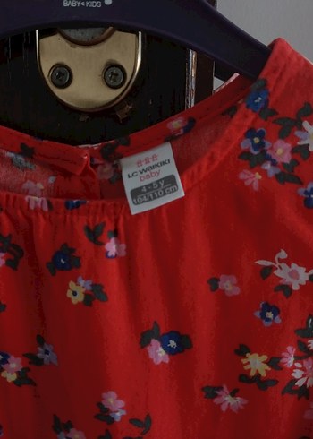Lc Waikiki Kız Çocuk Kırmızı Çiçekli Elbise - Görsel 2