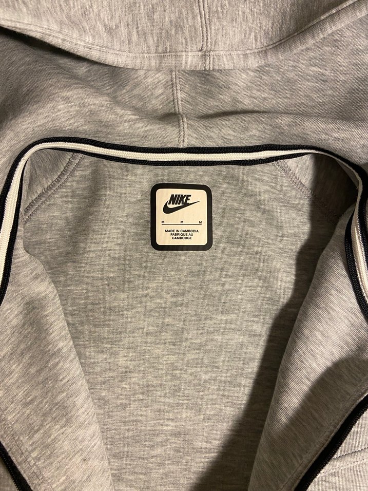Nike Tech Fleece Fermuarlı Kadın - Görsel 2
