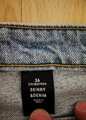 buz mavi erkek Bol Kesim Yırtık Kot Pantolon - Görsel 2