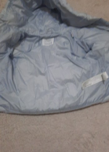 ZARA Erkek Çocuk çok açık mavi Kapüşonlu Mont marka 12/18 ay - Görsel 3