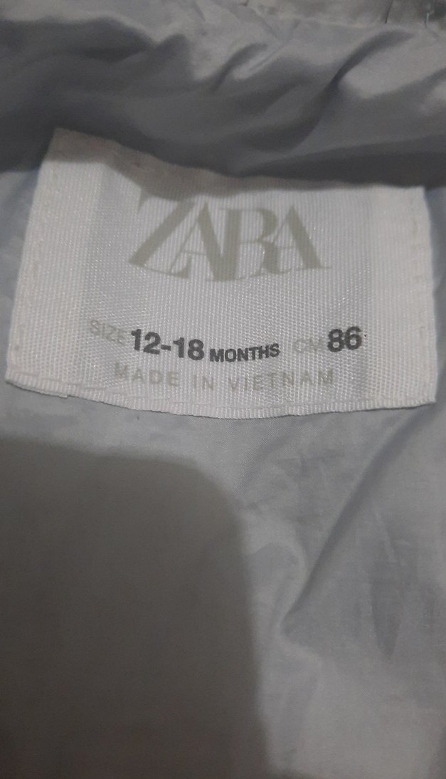 ZARA Erkek Çocuk çok açık mavi Kapüşonlu Mont marka 12/18 ay - Görsel 4