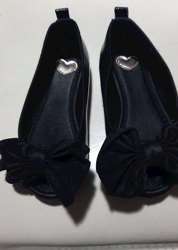 HM Siyah Fiyonk Detaylı Gotik Kadın Dolgu Topuklu Ayakkabı - Görsel 2