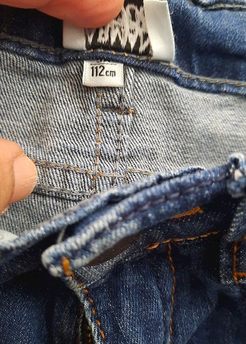 armani marka 5 yaş kız erkek Çocuk Kot Şort Rahat Kesim - Görsel 3