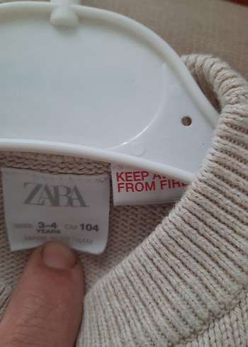 Zara marka 3/4yaş Erkek Çocuk Triko Kazak deformesi hiç yok - Görsel 6